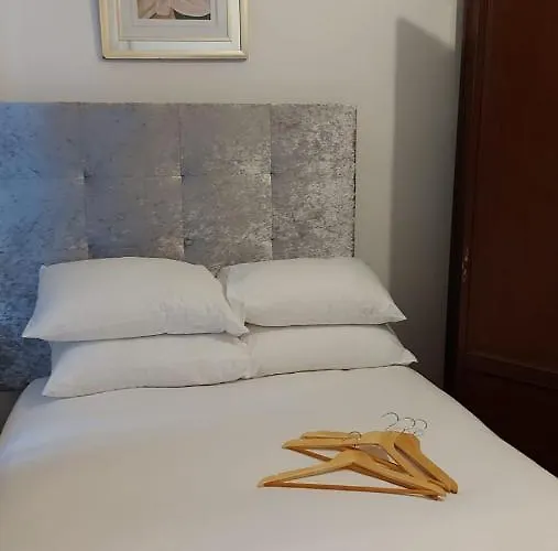 Midtown Guesthouse